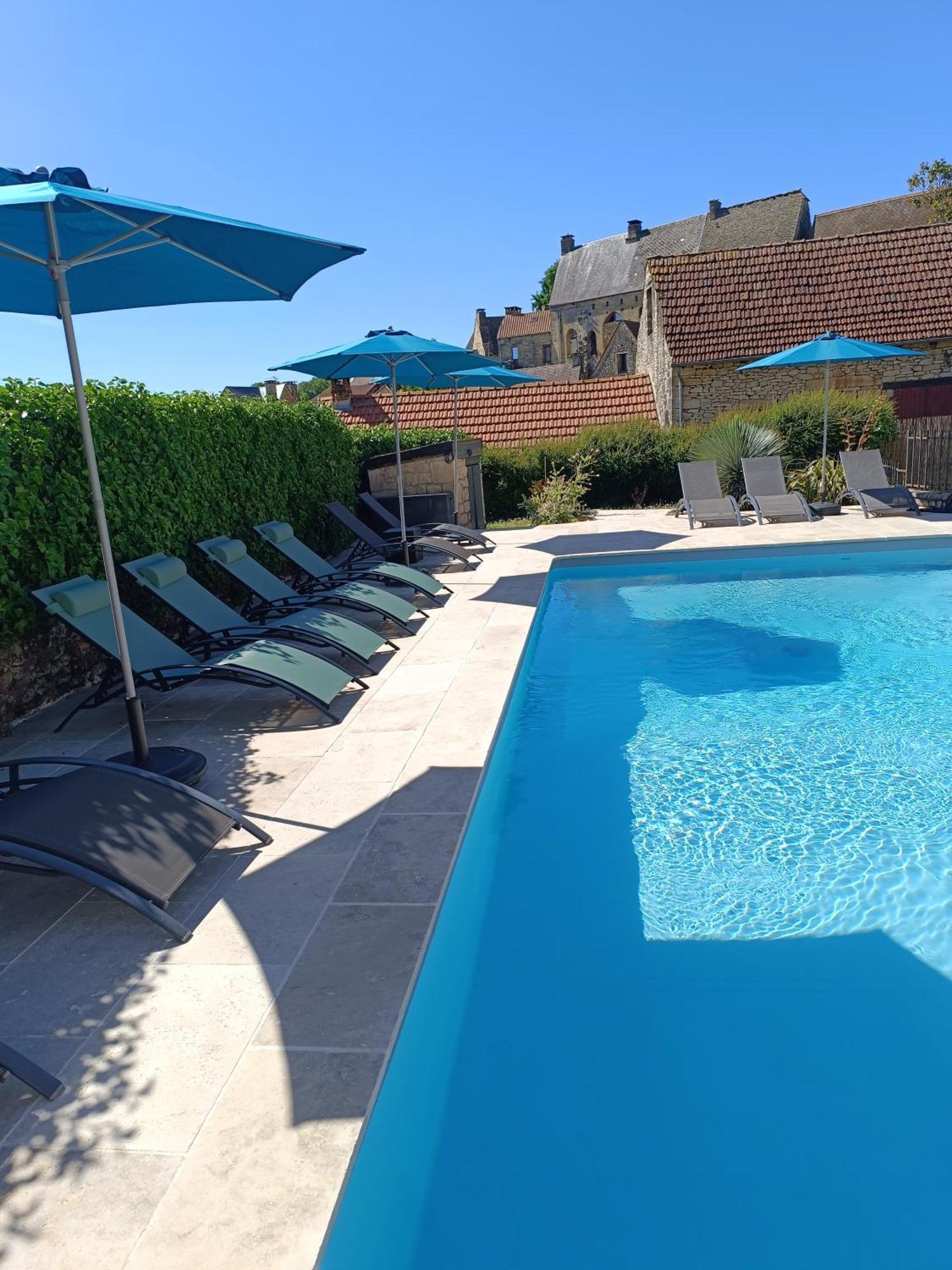 Le Clos De La Musardise - Gites De Charme Avec Piscine Chauffee Salignac Eyvigues Екстериор снимка